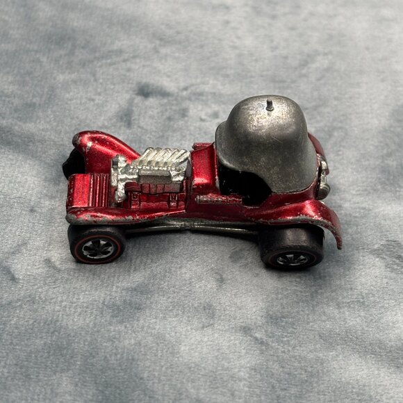 Vintage 1969 Hot Wheels Red Baron – Original Redline – Rare (One Tire Missing) - Picture 1 of 6